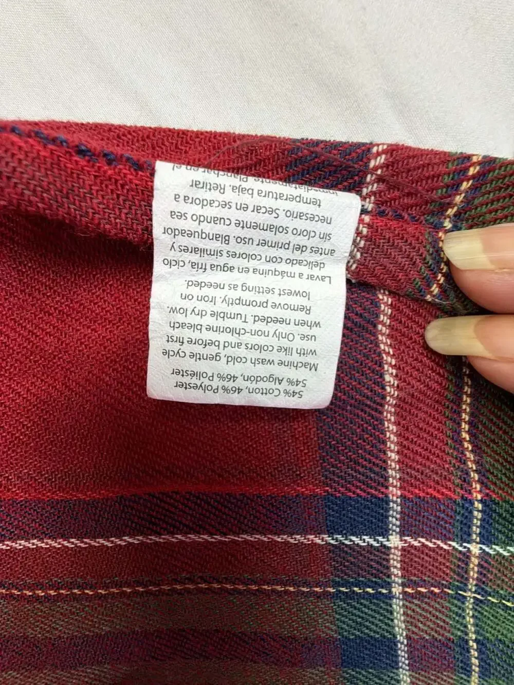 Better Homes and Gardens Red Green Tartan Plaid tablecloth 60 x 102